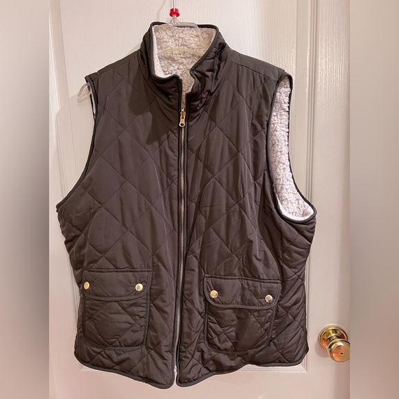 Love Tree Jackets & Blazers - Reversible Vest